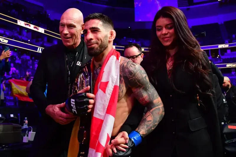 “ილია თოფურიას ბოლო პოსტი მეუღლესთან დაშორების ნიშნებს გვაძლევს” – რას წერს საერთაშორისო სპორტული მედია ქართველ მებრძოლზე